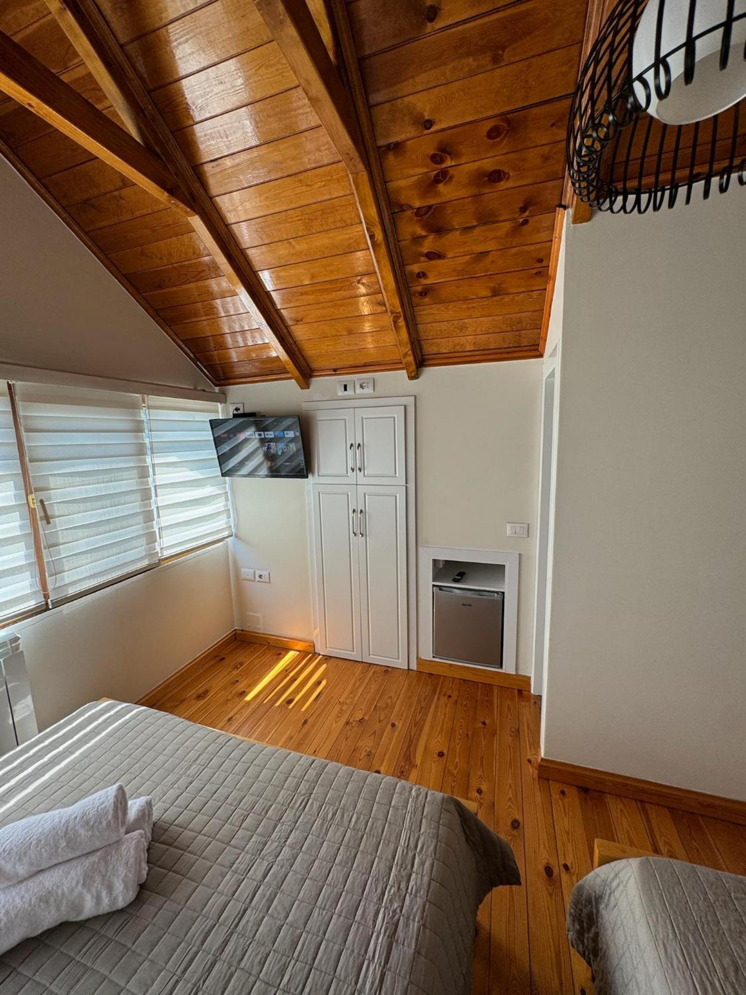 Villa Sana Rooms Permet Exterior photo