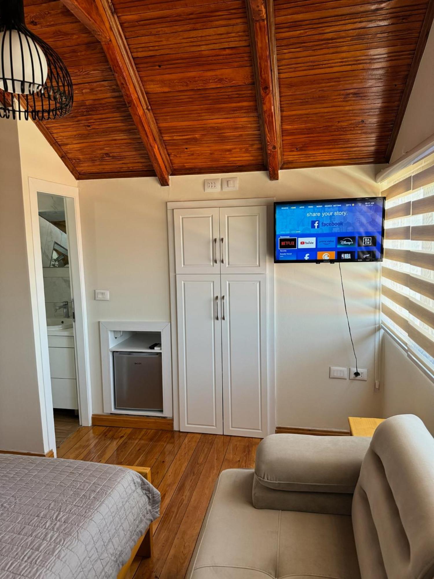 Villa Sana Rooms Permet Exterior photo